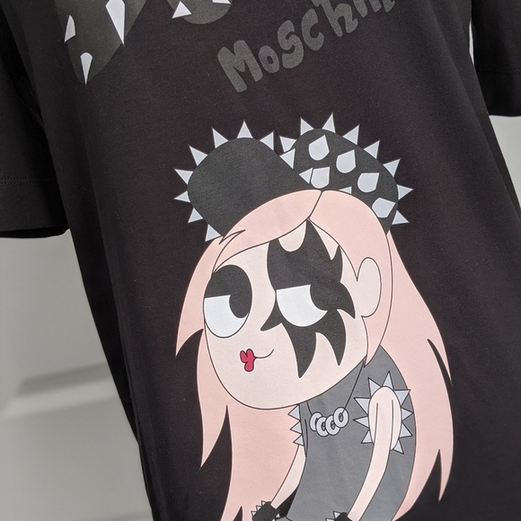 Love Moschino Tee Punk Girl Half Sleeve Crew Neck Fitted Black Pink S IT40 NWT - Picture 6 of 7